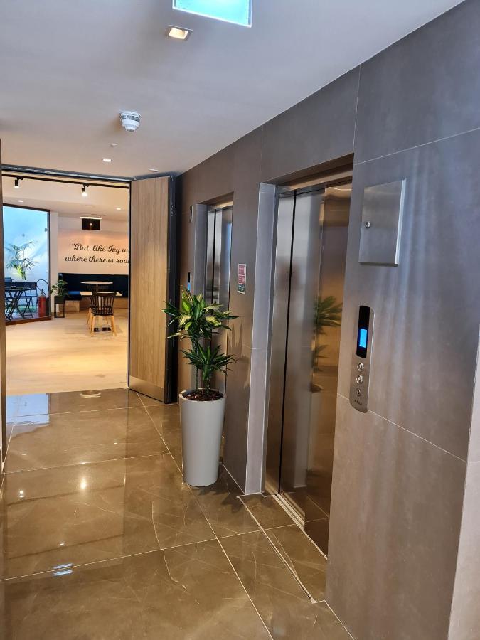Ivy Hotel - Adults Only Saint Julian's Екстер'єр фото