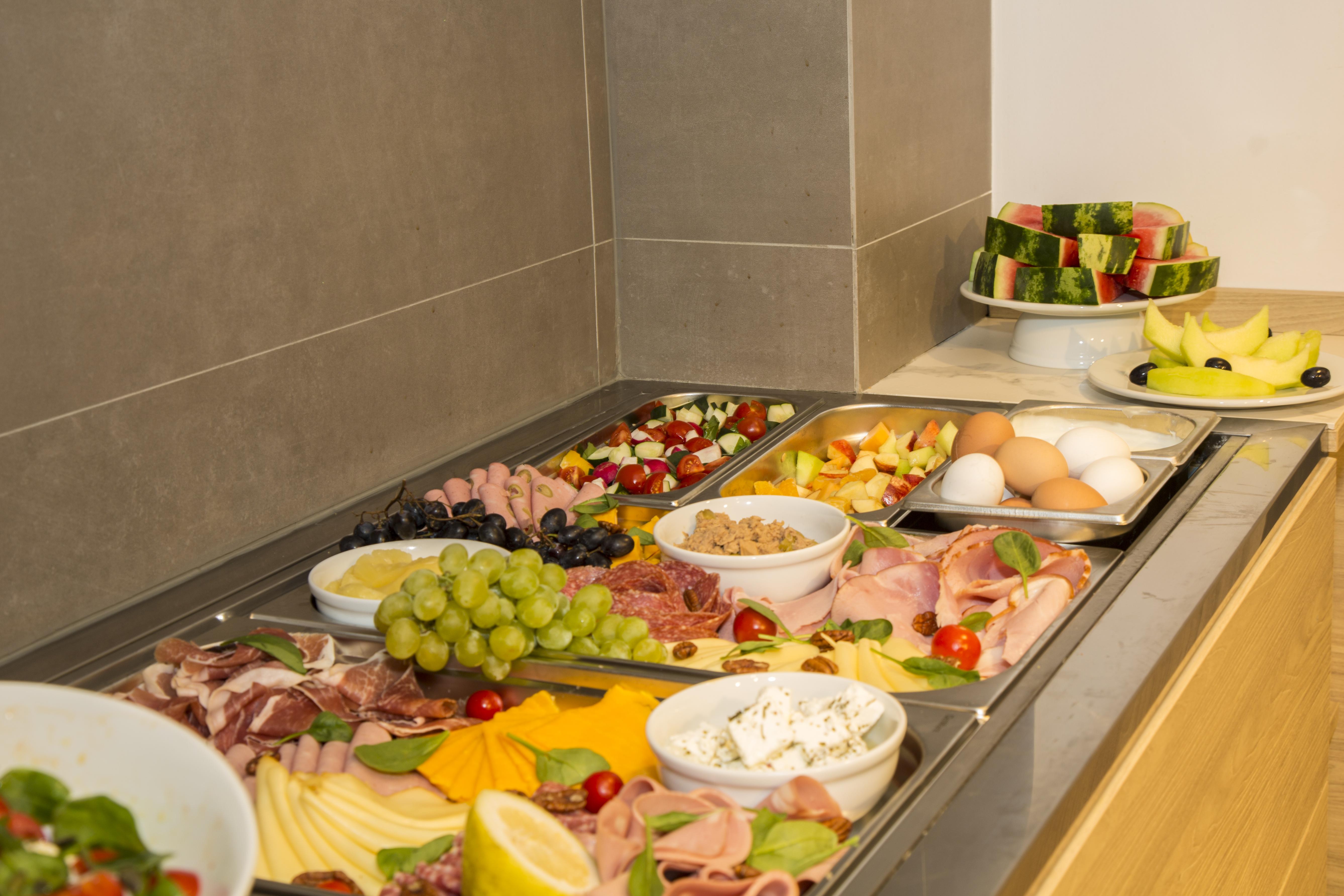 Ivy Hotel - Adults Only Saint Julian's Екстер'єр фото