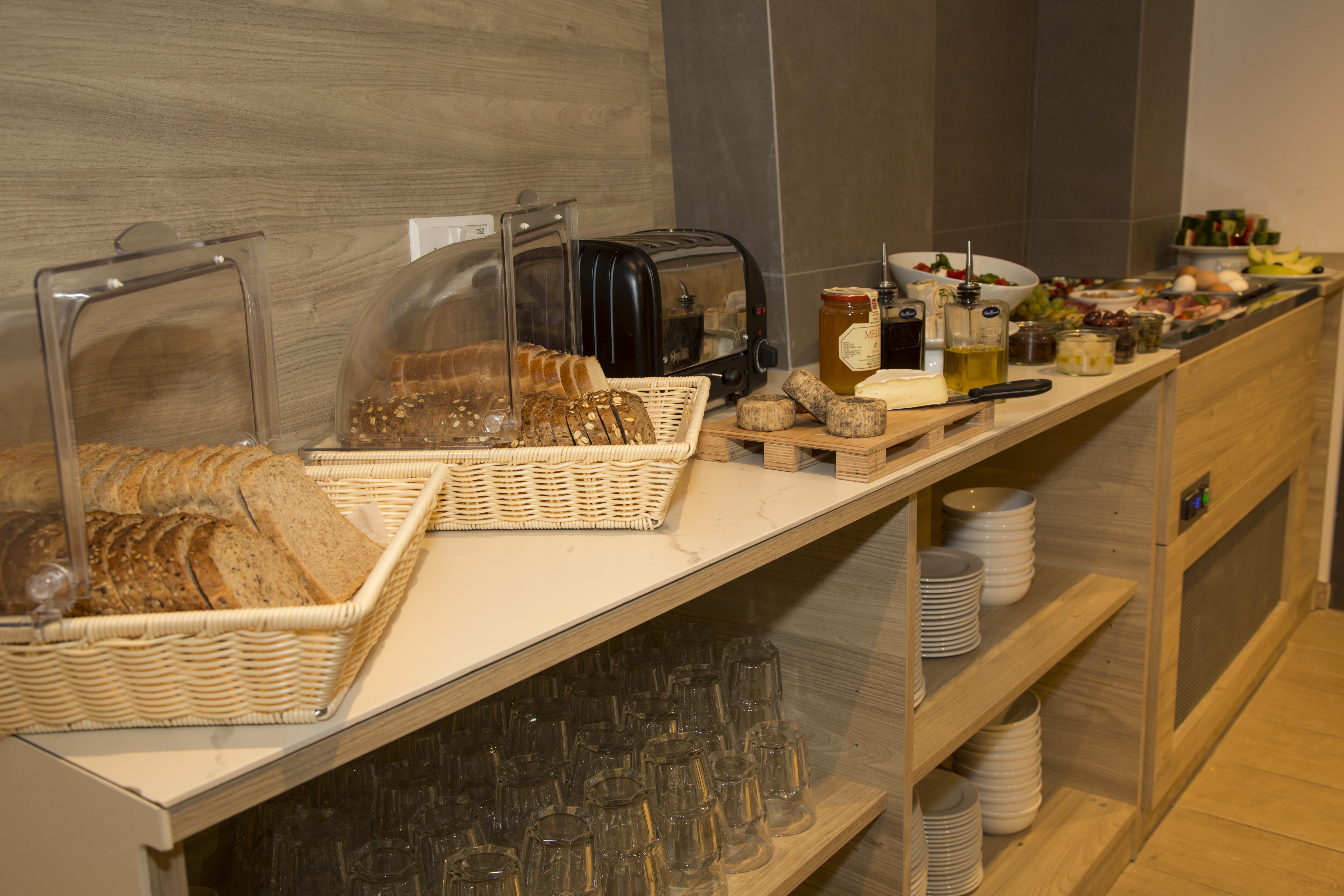 Ivy Hotel - Adults Only Saint Julian's Екстер'єр фото